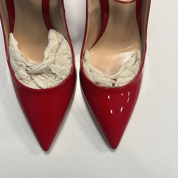 NWT Gianvito Rossi Vivian Patent-leather Pumps - Red - Picture 9 of 13